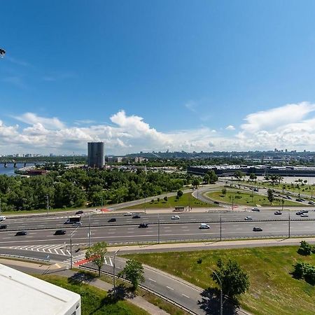 Fashionable Panoramic Apartments Dnieper. Obolon キエフ エクステリア 写真
